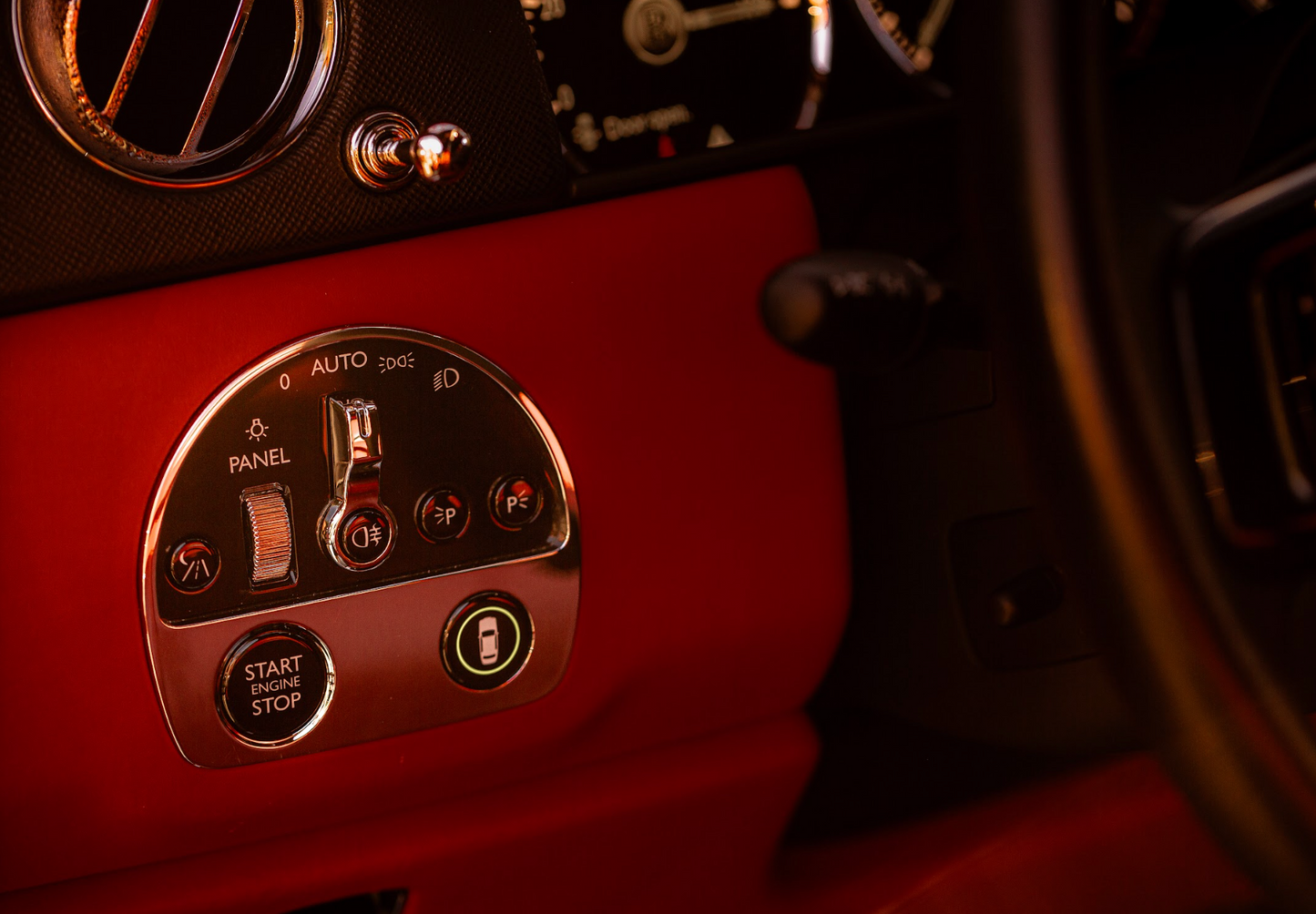 Rolls-Royce Cullinan (Driver Included)