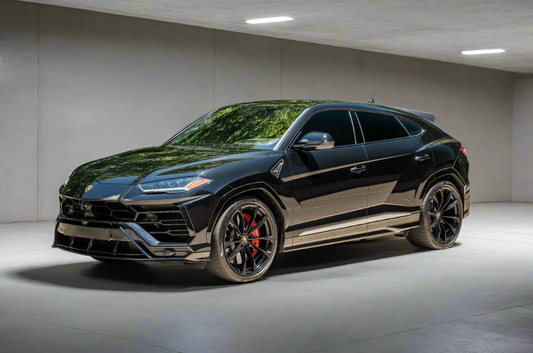Lamborghini Urus Black