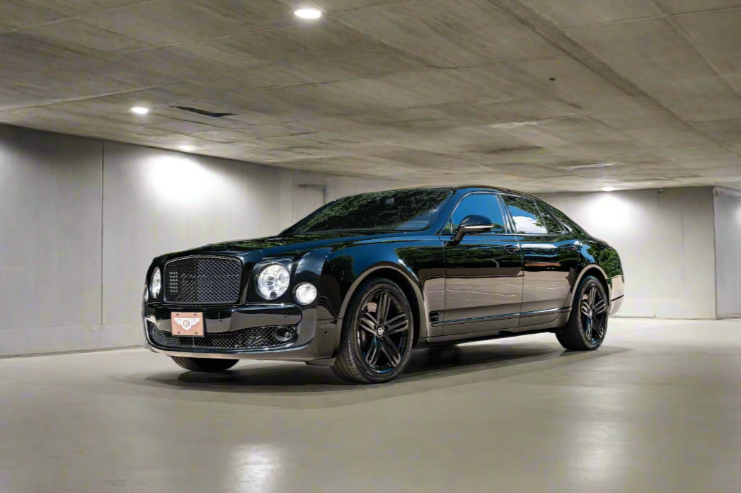 Bentley Mulsanne (Driver Included)