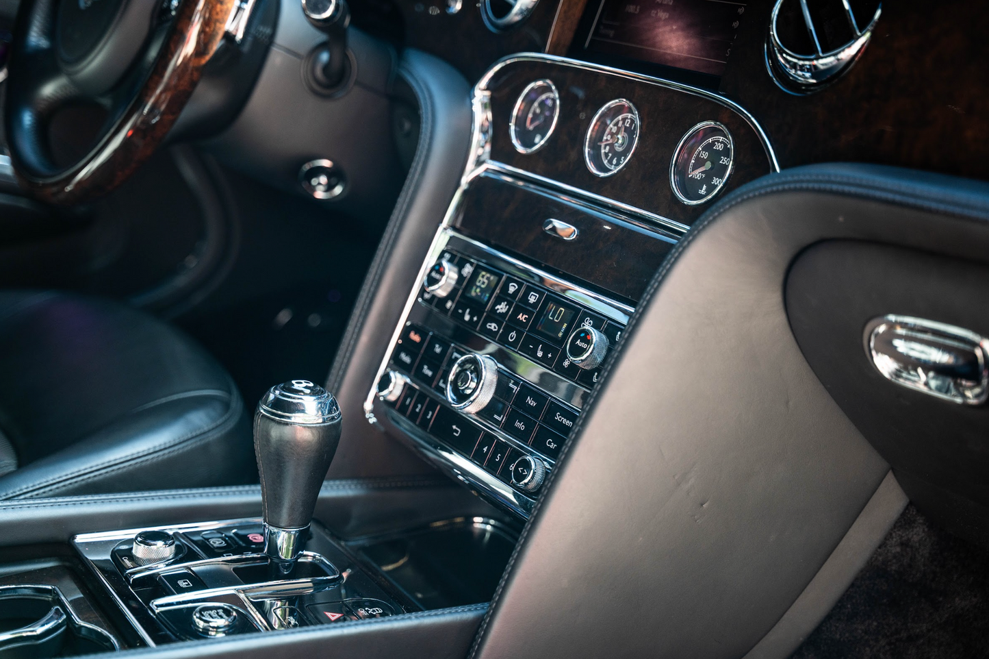 Bentley Mulsanne (Driver Included)