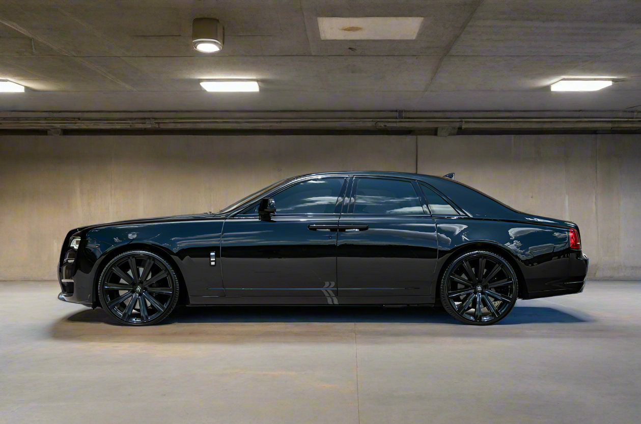 Rolls-Royce Black Ghost