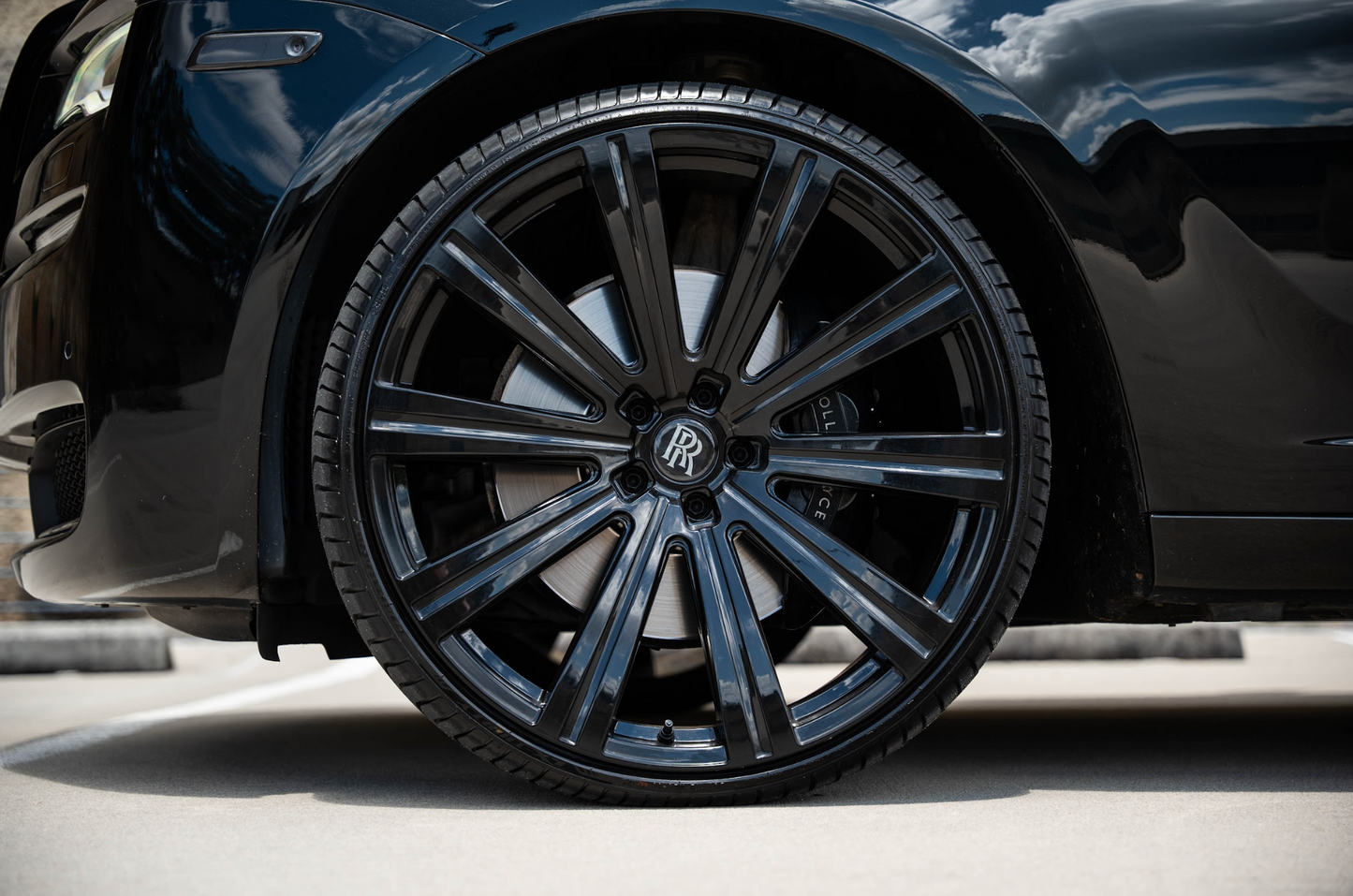 Rolls-Royce Black Ghost