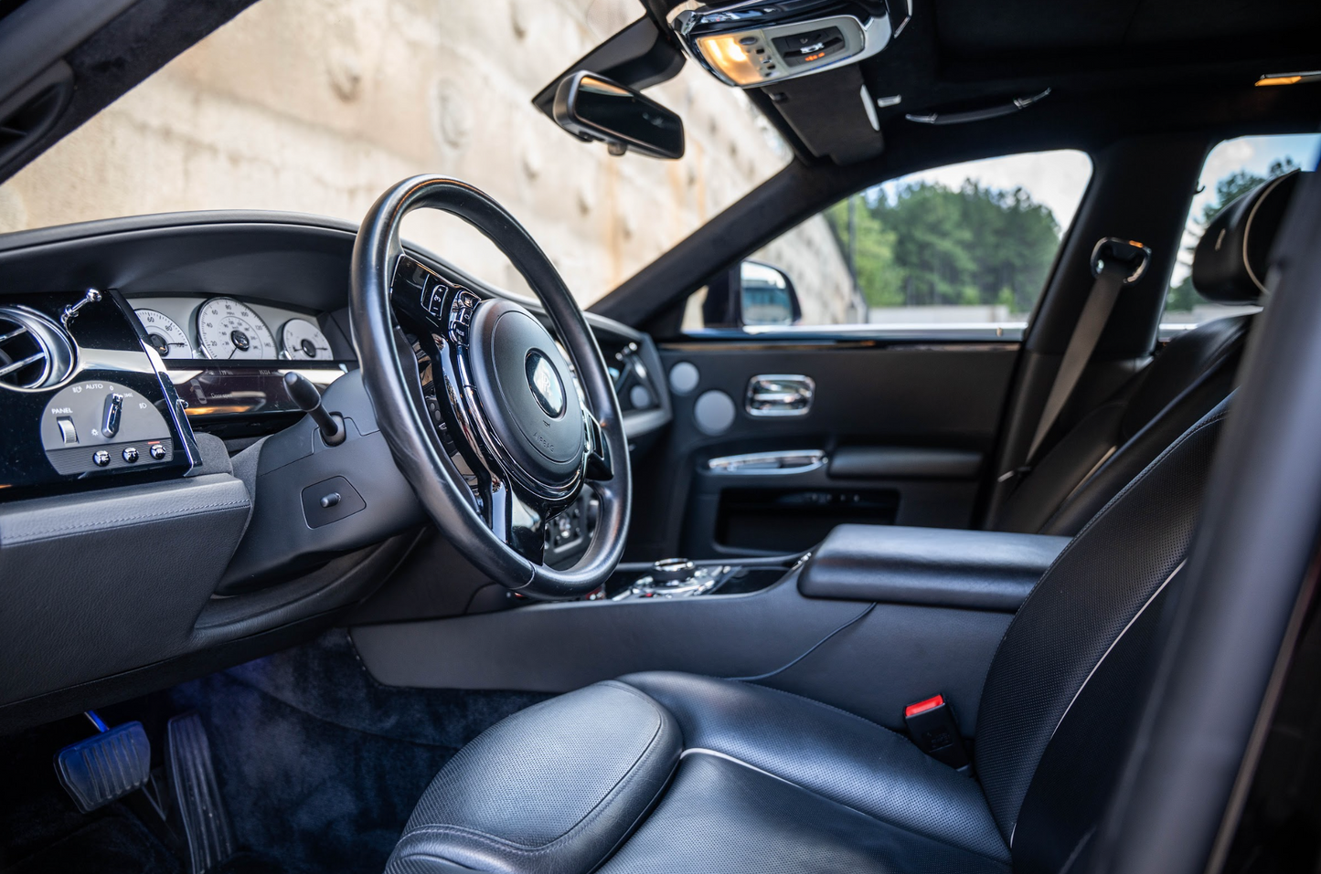 Rolls-Royce Black Ghost