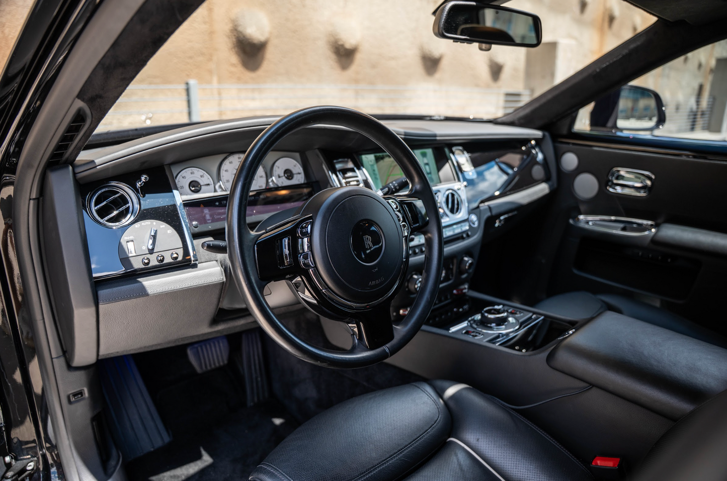 Rolls-Royce Black Ghost