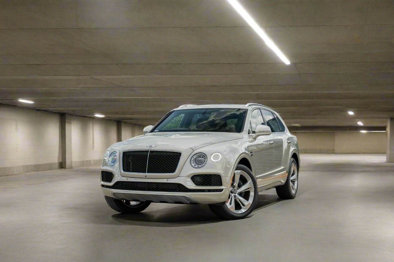 Bentley Bentayga White