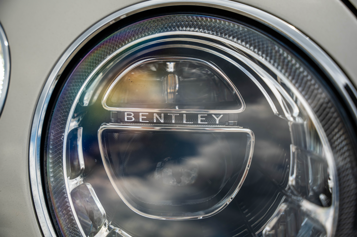 Bentley Bentayga White