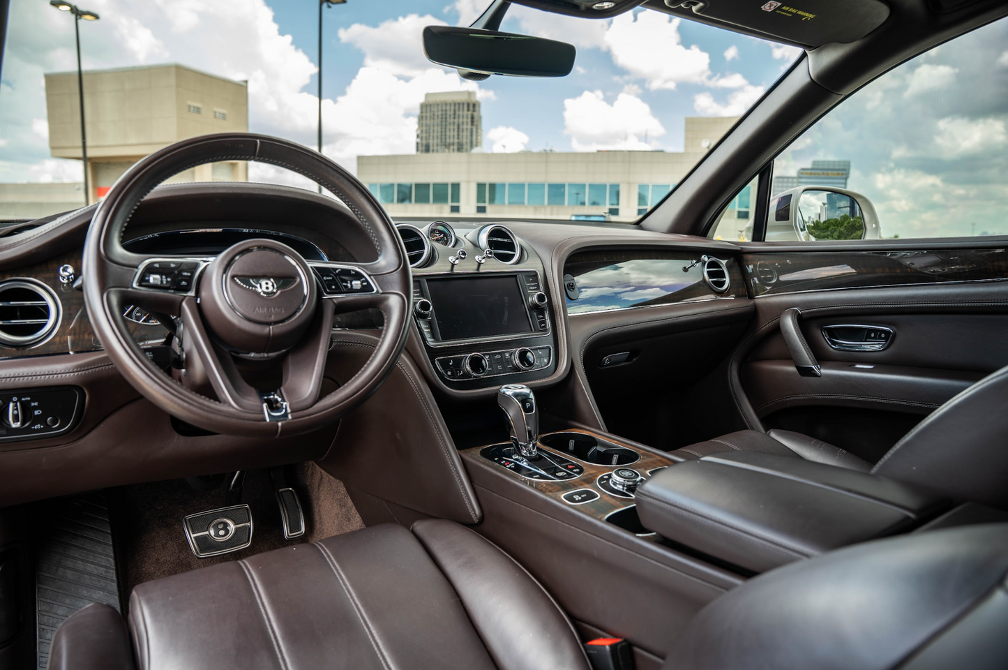 Bentley Bentayga White