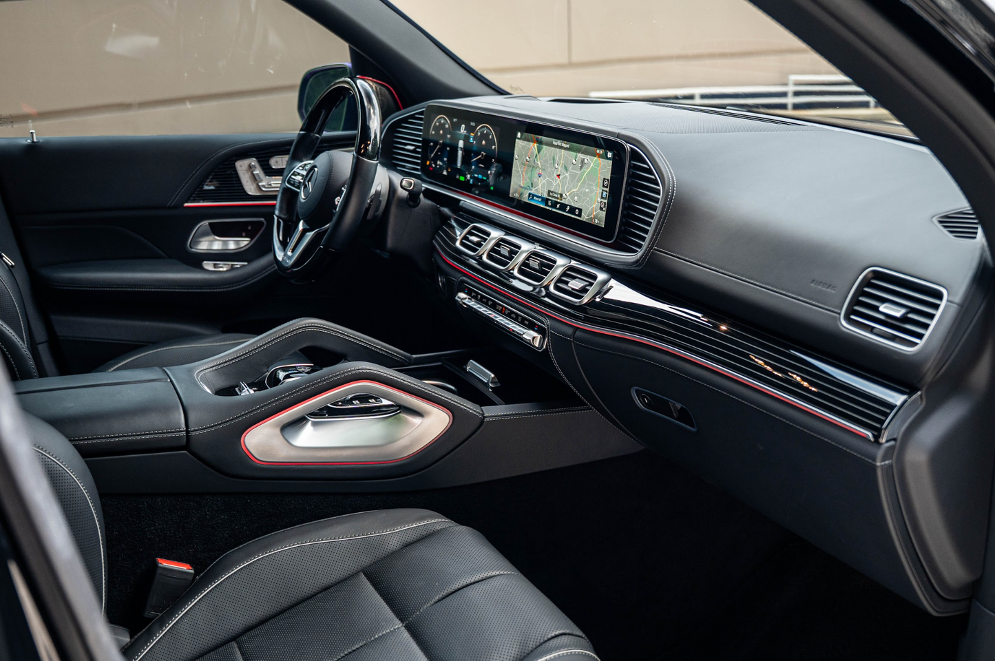 Mercedes-Maybach GLS 600 (Driver Included)