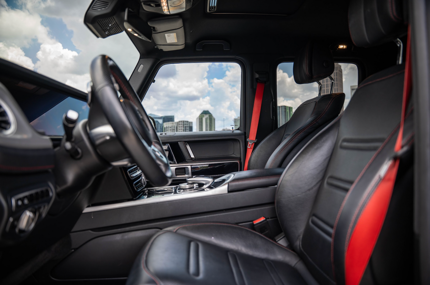 Mercedez Bens G 550 Black