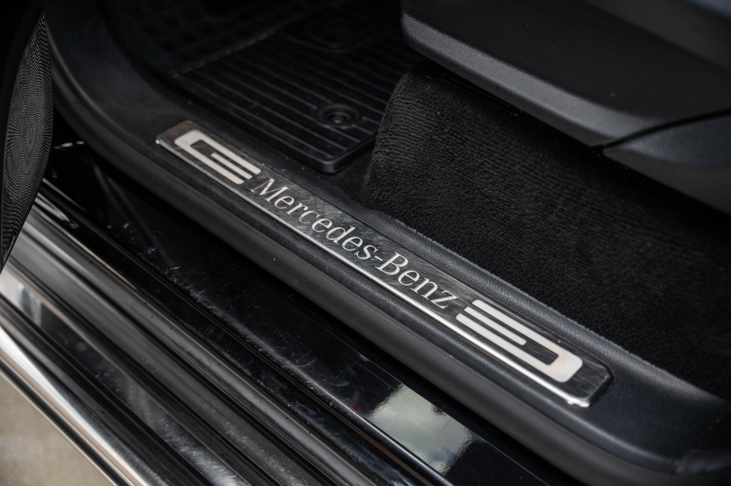 Mercedez Bens G 550 Black