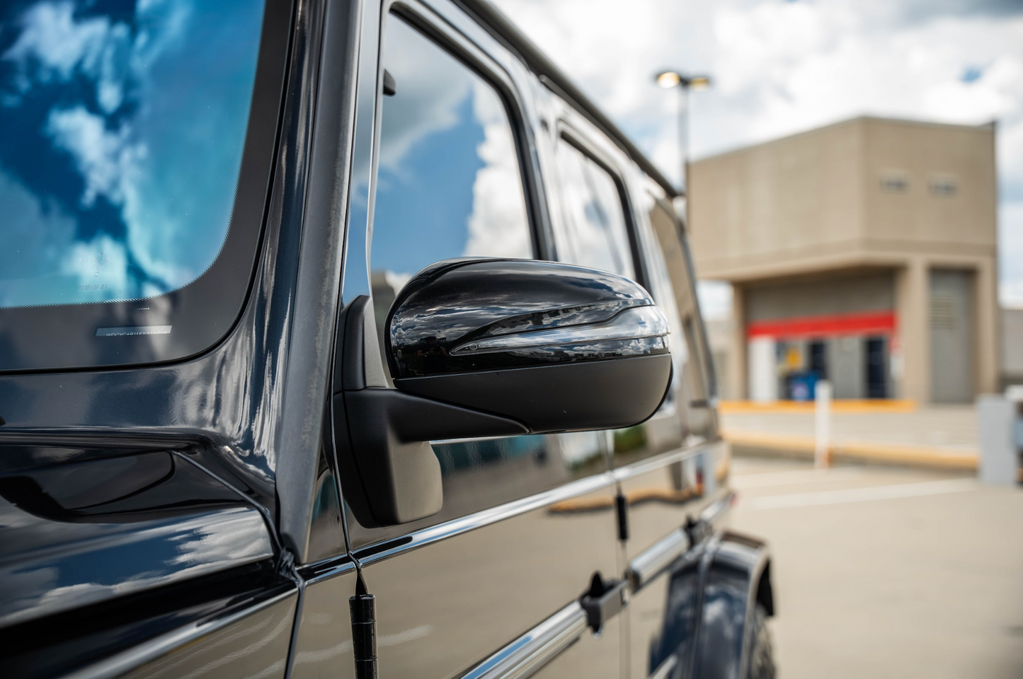Mercedez Bens G 550 Black