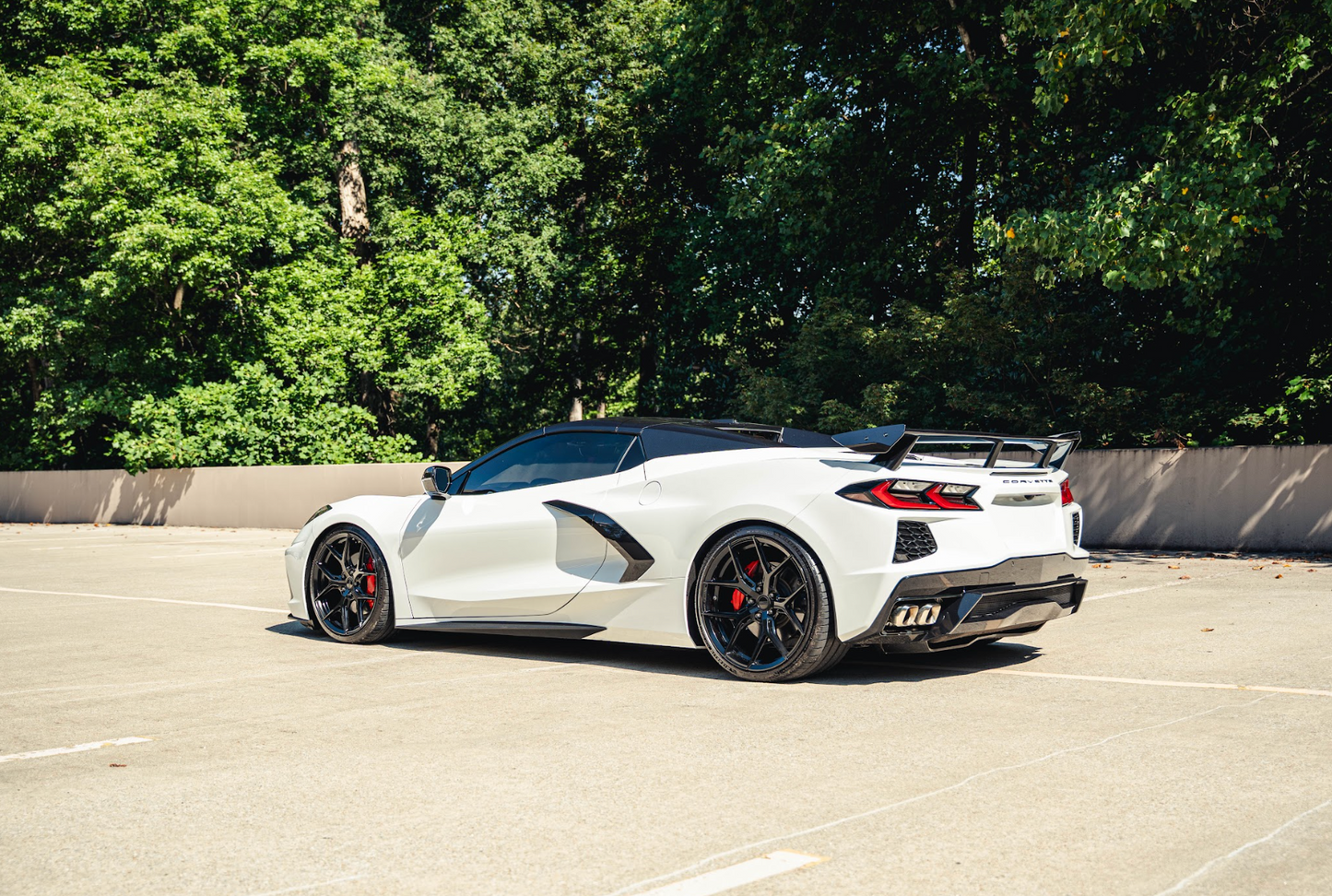 Corvette C8 White