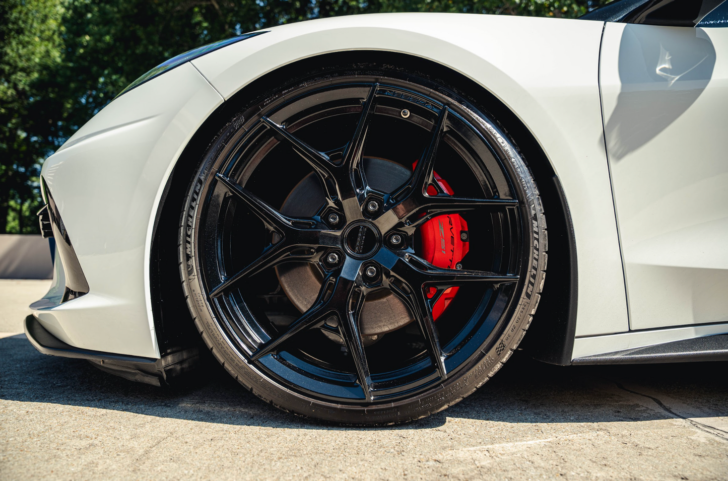 Corvette C8 White