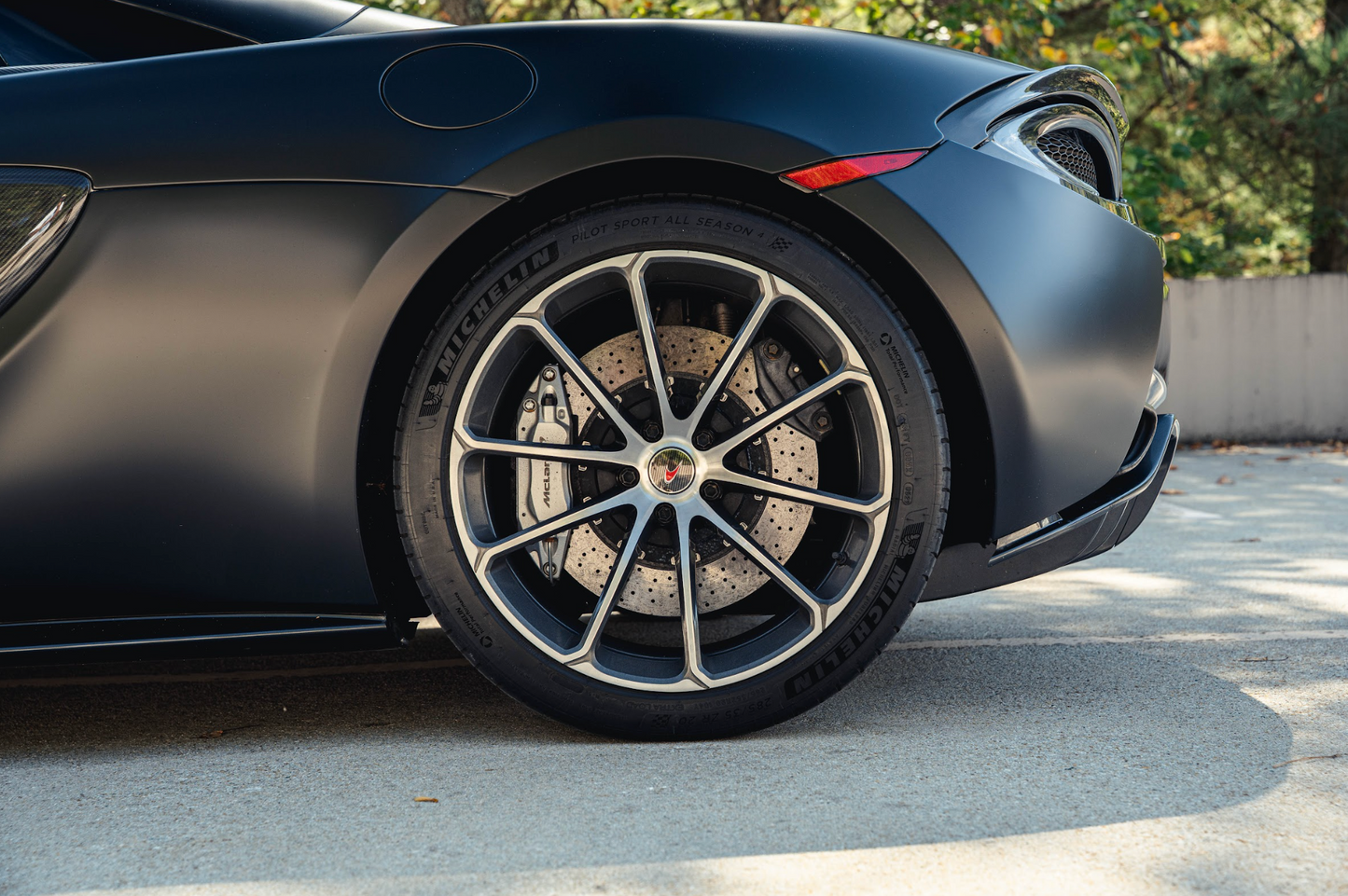 McLaren 570s Spyder Launch Edition