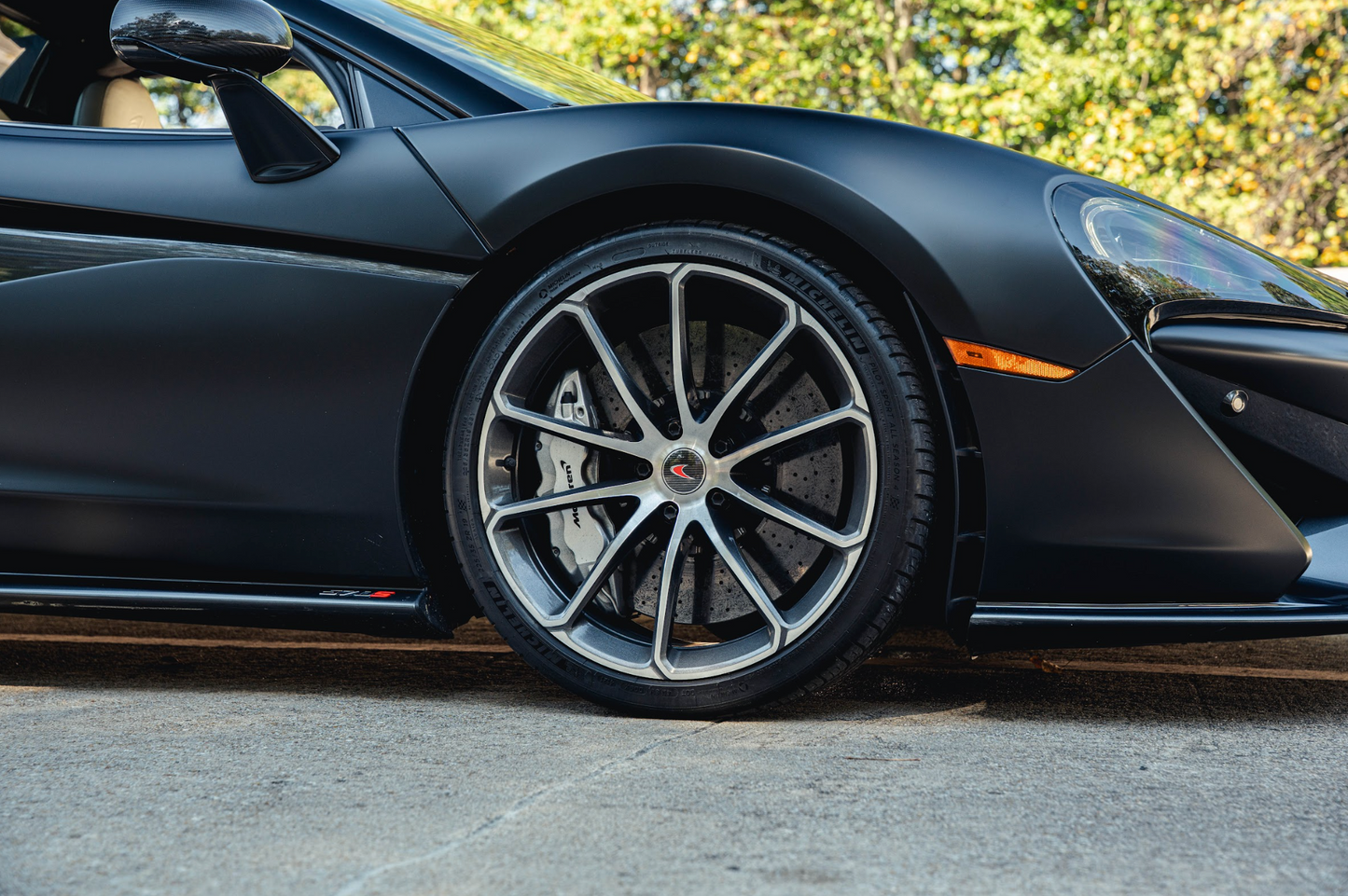McLaren 570s Spyder Launch Edition