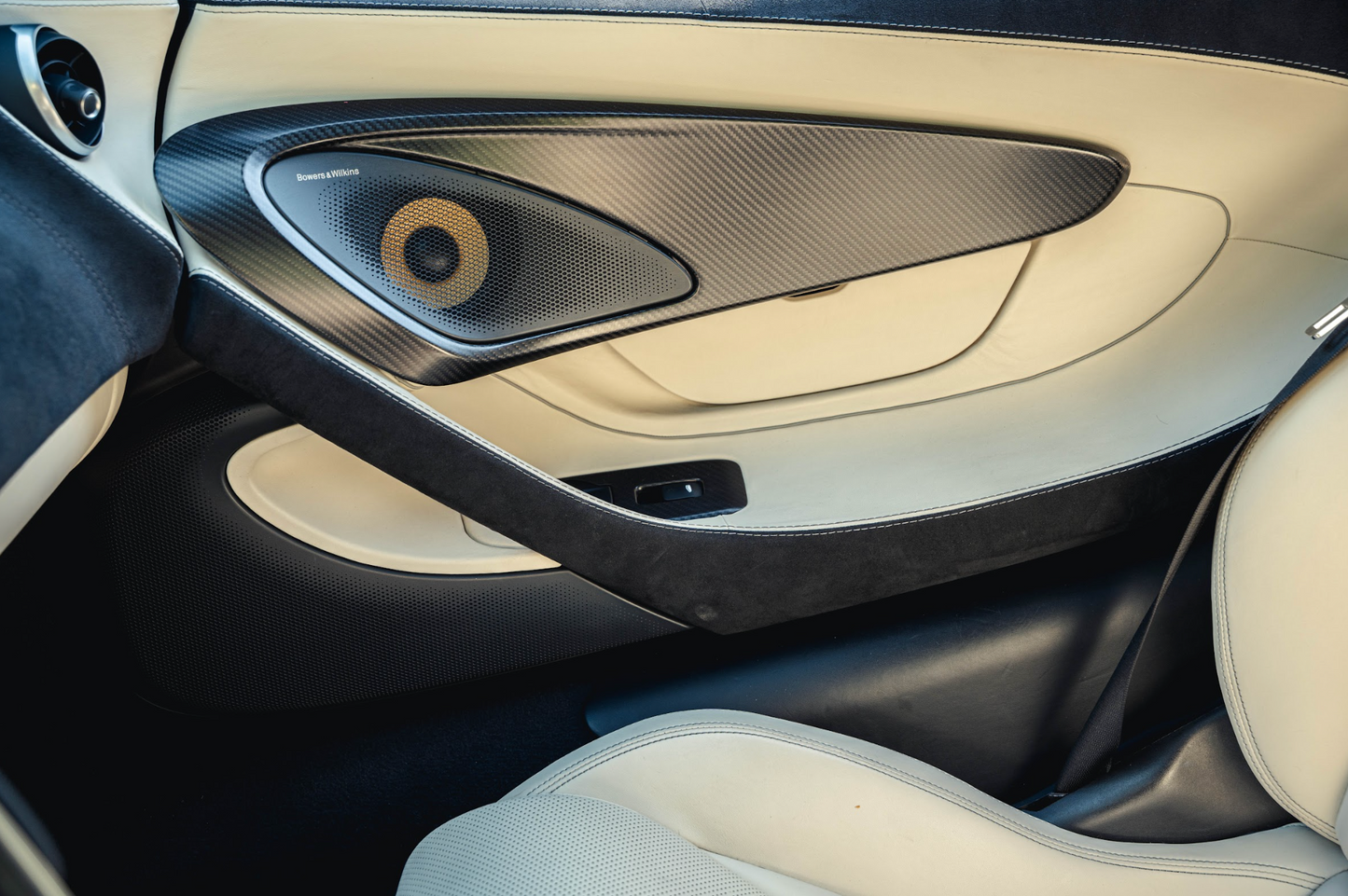 McLaren 570s Spyder Launch Edition
