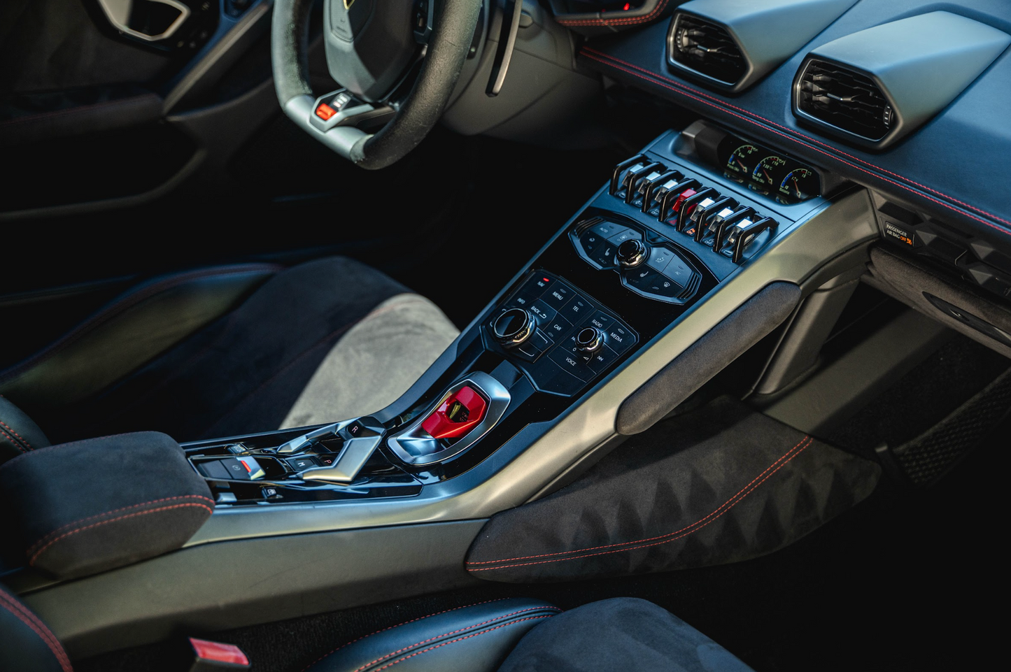 Lamborghini Huracan Spyder (White)
