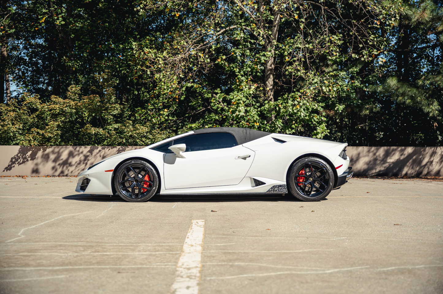 Lamborghini Huracan Spyder (White)
