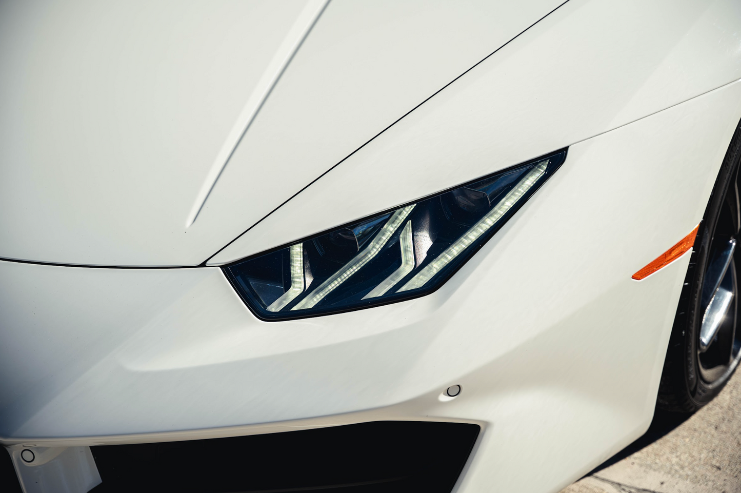 Lamborghini Huracan Spyder (White)
