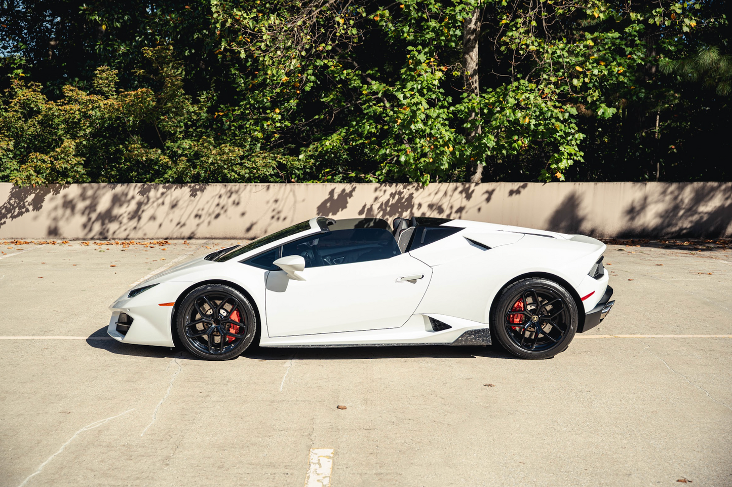 Lamborghini Huracan Spyder (White)