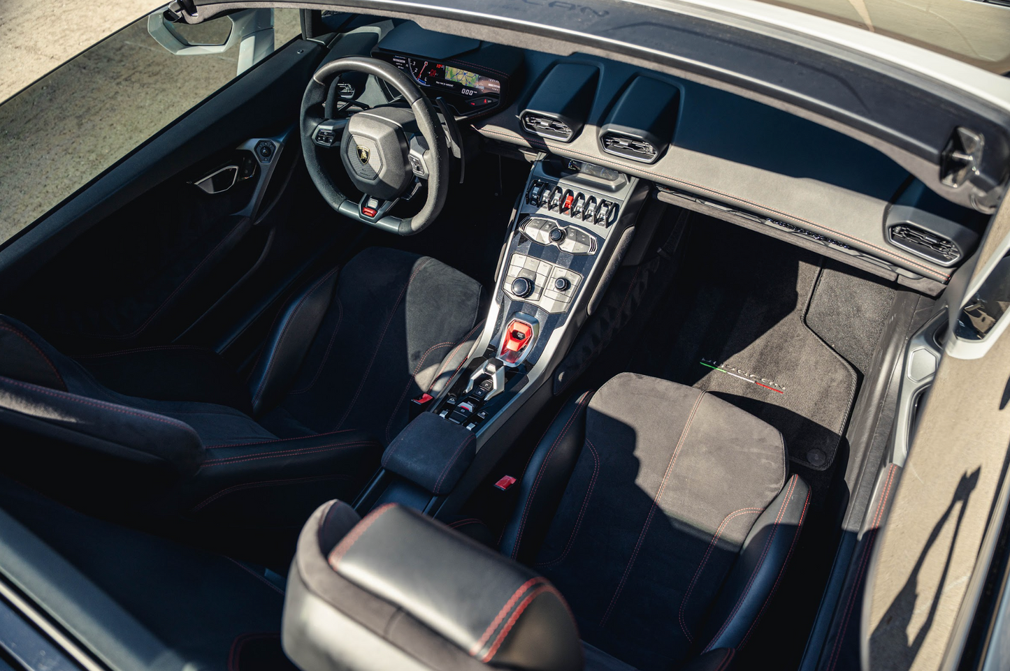 Lamborghini Huracan Spyder (White)