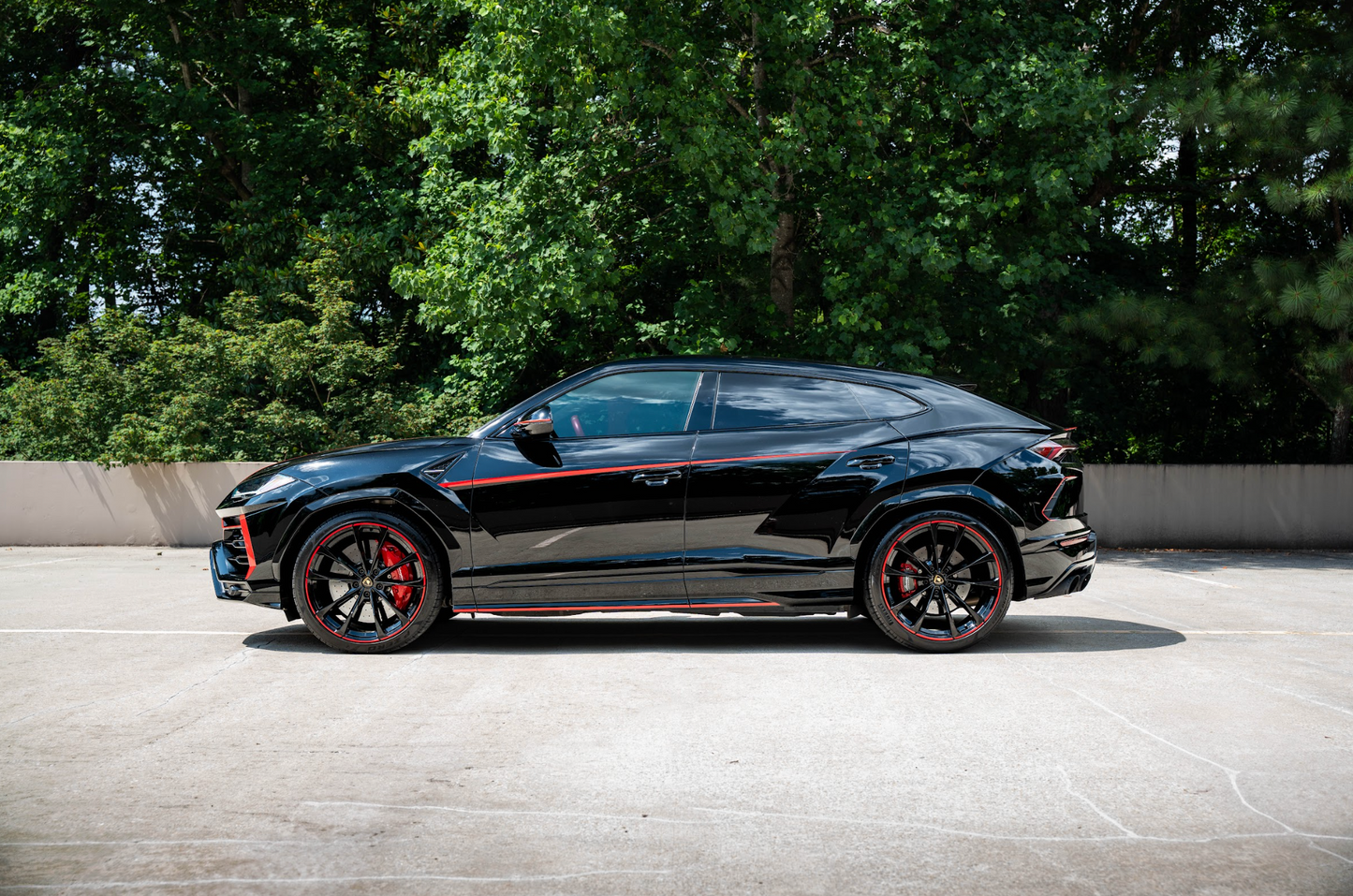 Lamborghini Urus Black/Red