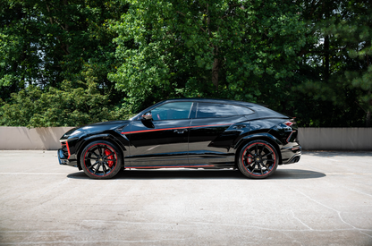 Lamborghini Urus Black/Red