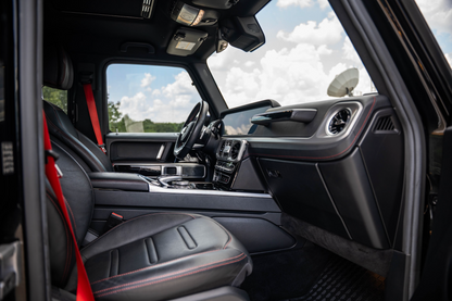 Mercedez Bens G 550 Black