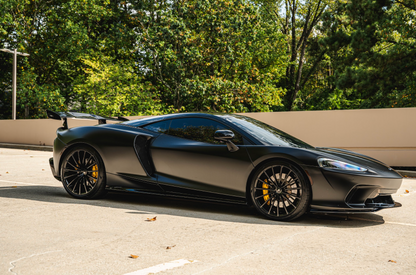 McLaren GT