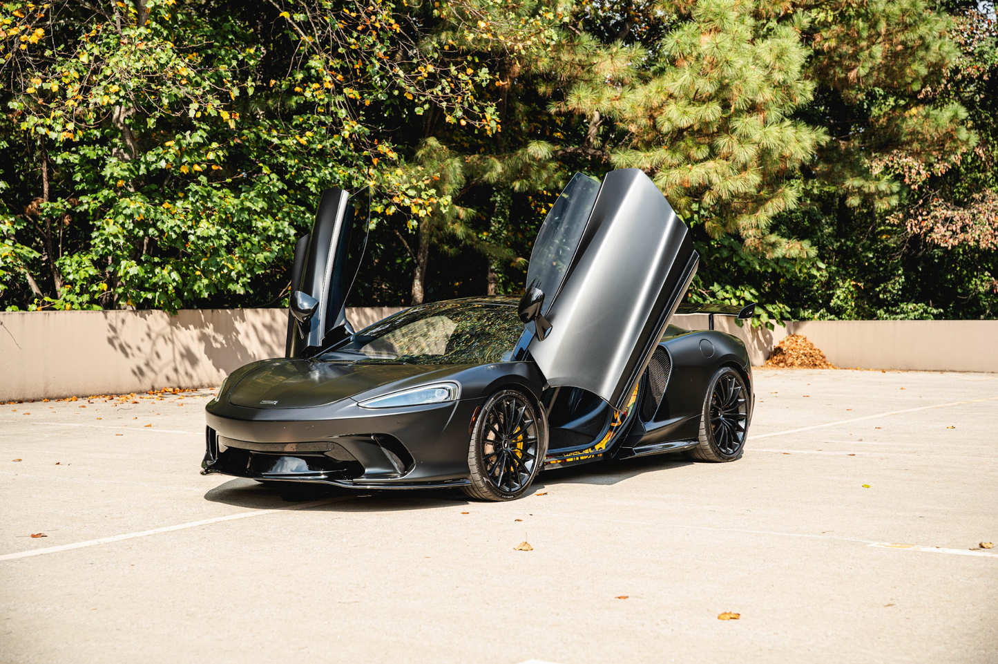 McLaren GT