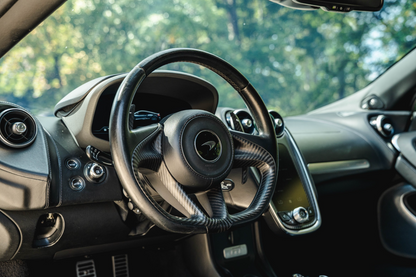 McLaren GT