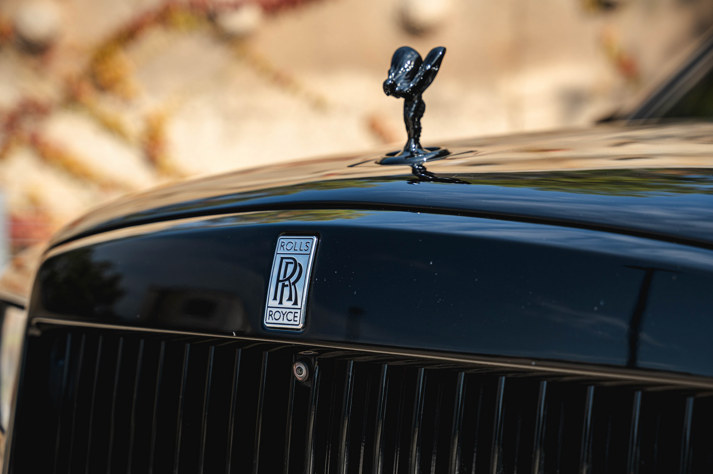 Rolls-Royce Cullinan (Black)