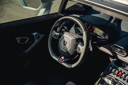 Lamborghini Huracan Spyder (White)