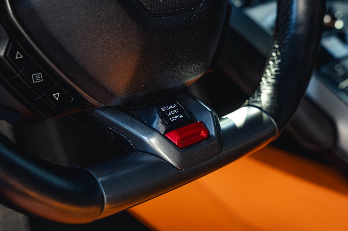 Lamborghini Huracan Orange