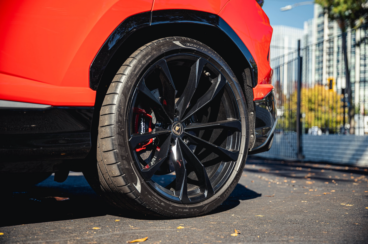 Lamborghini Urus Red