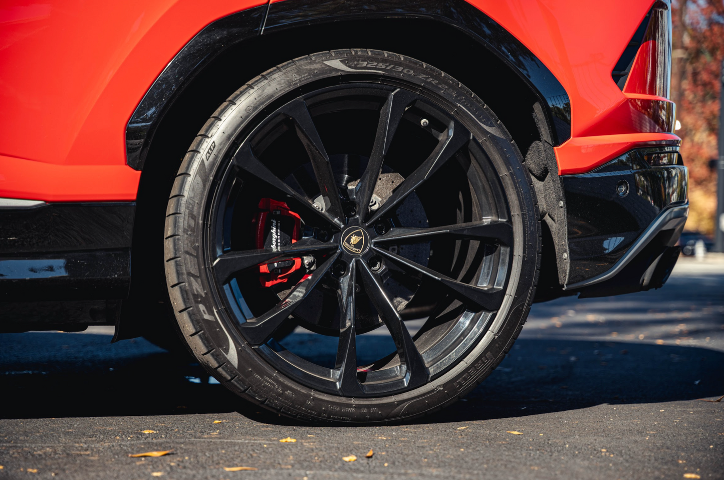 Lamborghini Urus Red