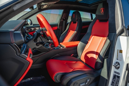 Lamborghini Urus White