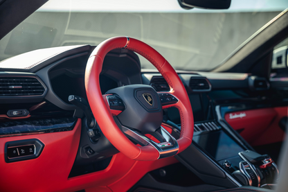 Lamborghini Urus White