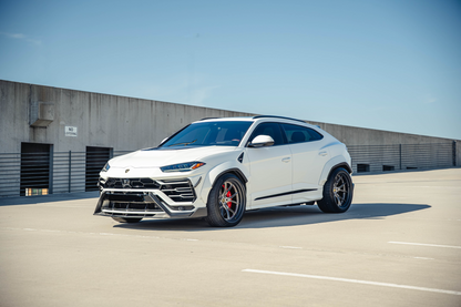 Lamborghini Urus White