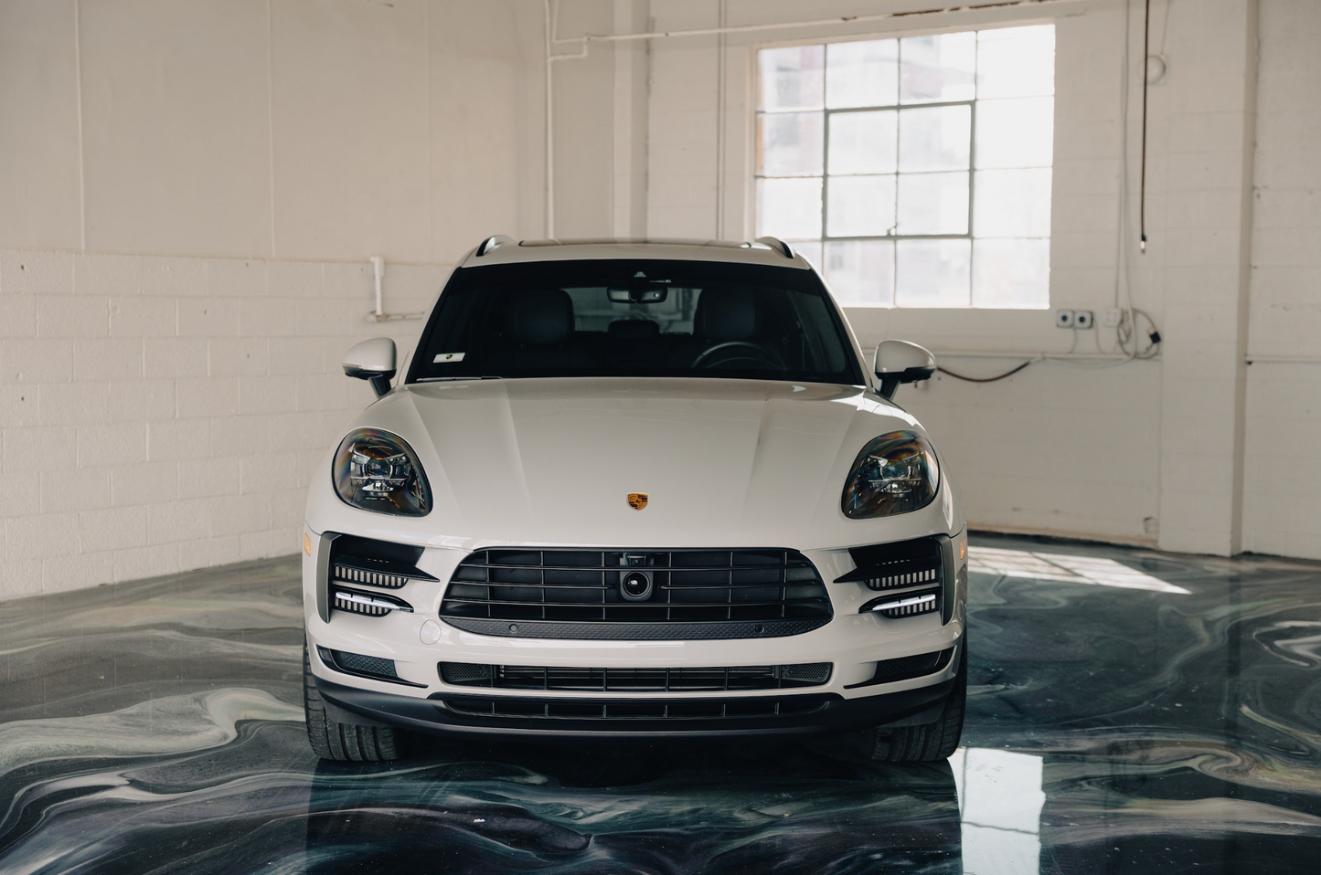Porsche Macan S (Grey)