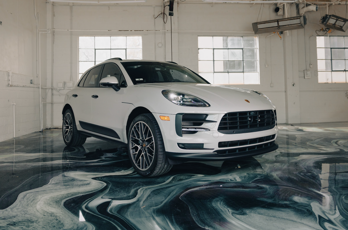 Porsche Macan S (Grey)